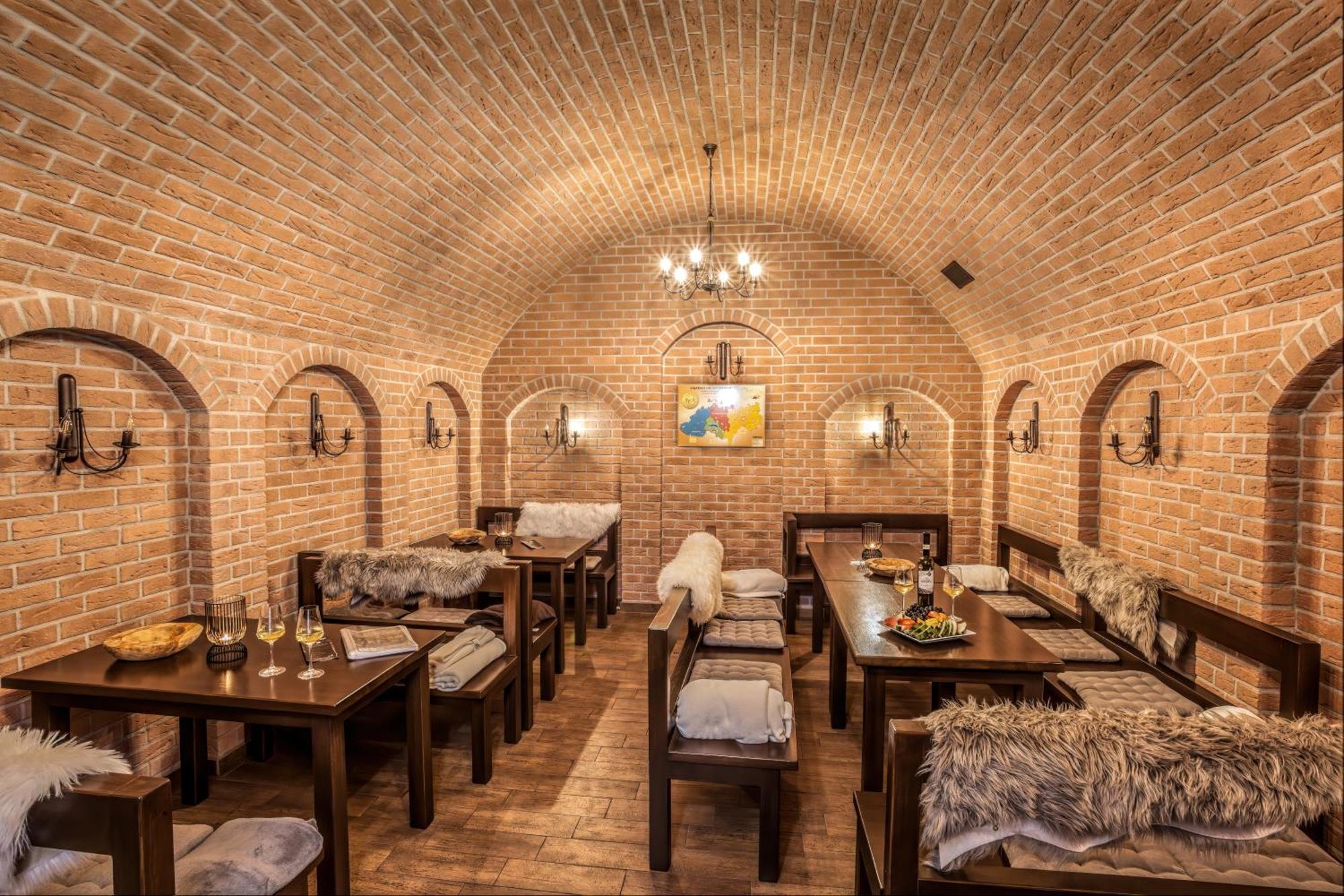 Hotel Lidovy Dum ブゼネツ エクステリア 写真